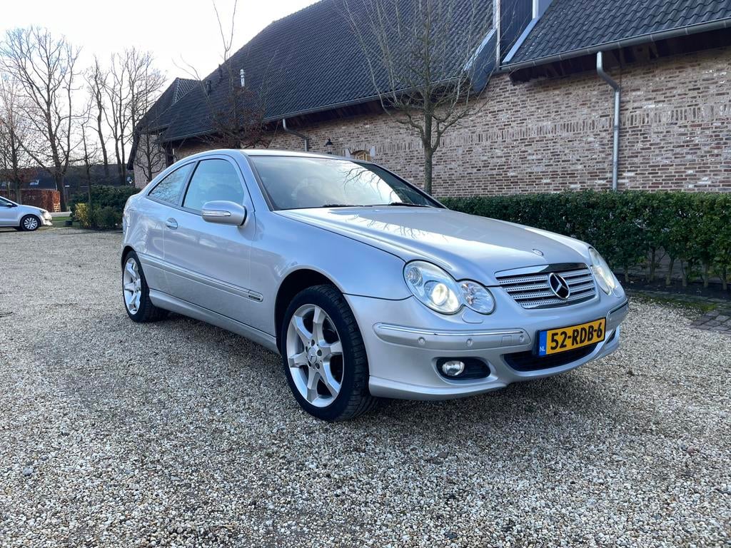 Mercedes-Benz C-Klasse 3.5 C350 Sportcoupe AUT 2007 Grijs, Auto's, Automaat, Achterwielaandrijving, 4 stoelen, 10 km/l