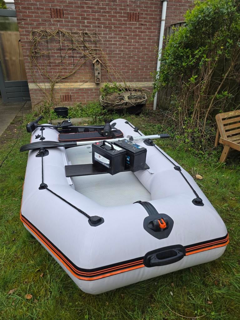 Kolibri KM-300 PVC rubberboot, compleet met veel extra’s., Ophalen of Verzenden, Motor en Techniek, Motorboot