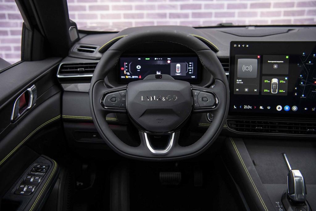 Lynk & Co 01 1.5 More Plug-in Hybrid | Adaptieve Cruise Cont, Auto's, Euro 6, 4 cilinders, 276 pk, Zwart