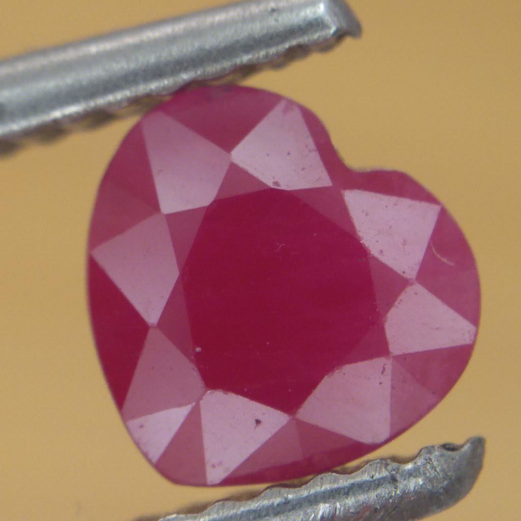 Robijn 0.87 karaat - Edelstenen, Sieraden, Tassen en Uiterlijk, Edelstenen, Ophalen of Verzenden, Nieuw