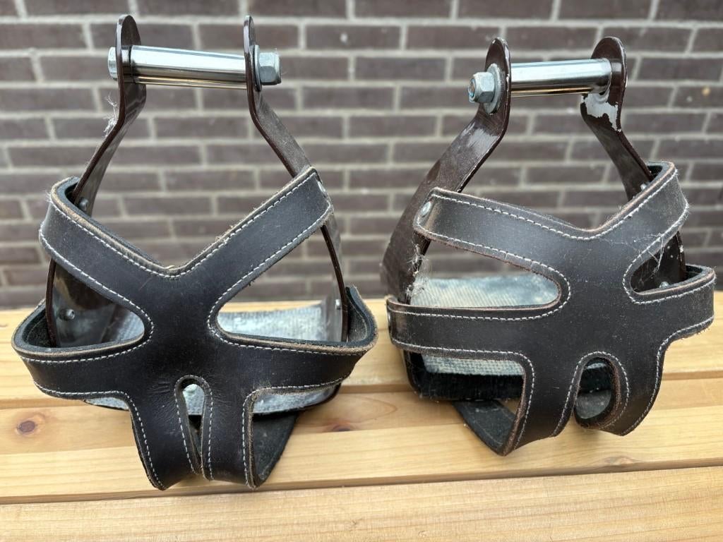 Opknapper Western korf beugels bruin, Ophalen of Verzenden, Gebruikt, Western