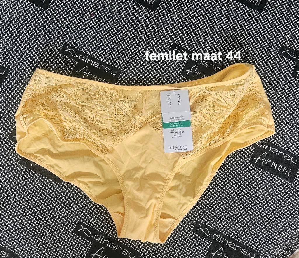 Femilet slip maat 44, Femilet, Ophalen of Verzenden, Geel, Slip