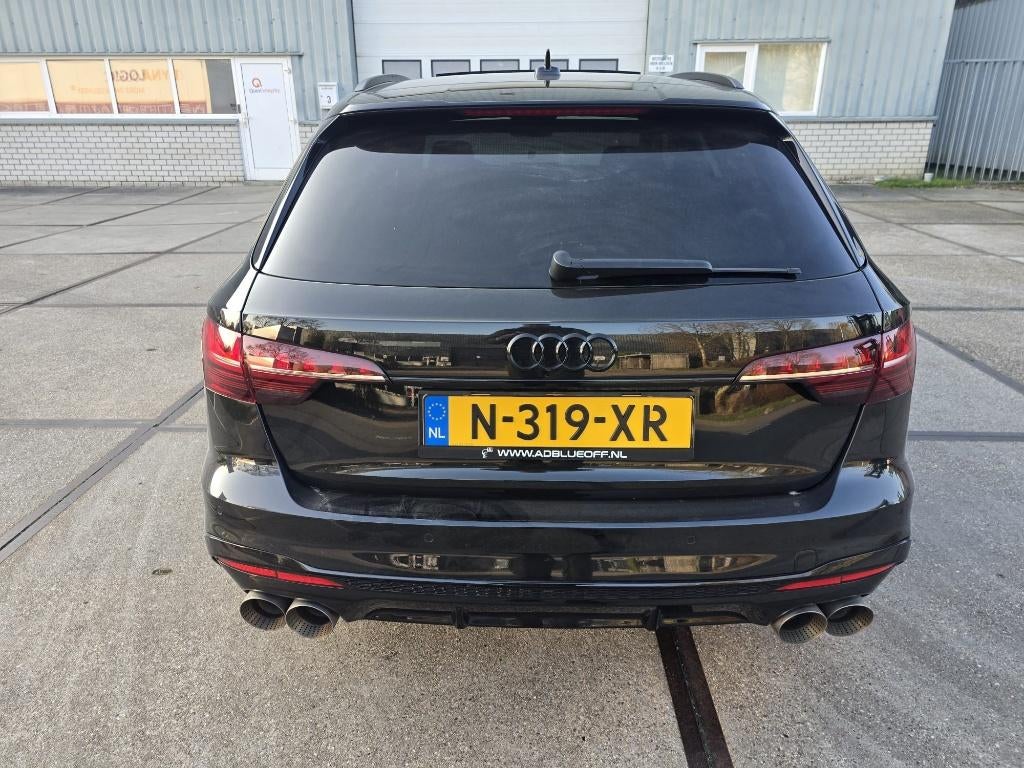 Audi a4 35 tfsi 2.0 pano b&o+ kuipstoelen vol opties., Auto's, Zwart, 4 cilinders, 1984 cc, A4