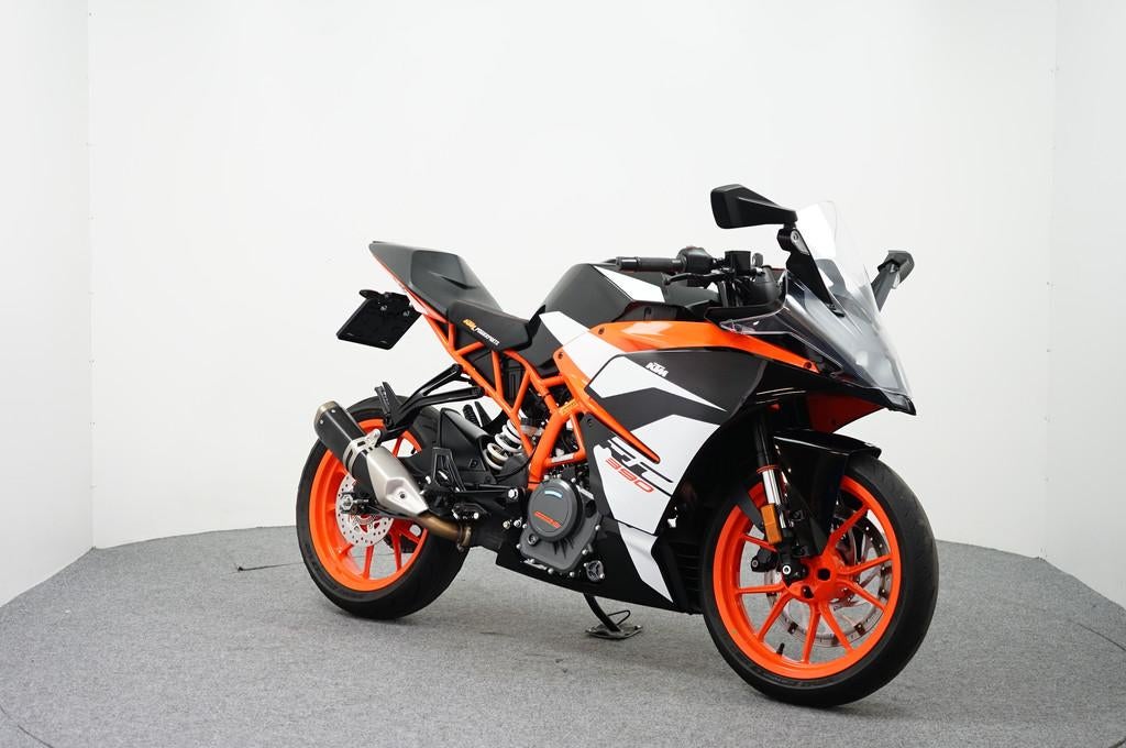 KTM RC 390 GERESERVEERD TI (bj 2021) - foto 2