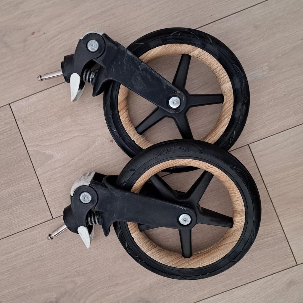 Bugaboo Fox  1 2 of 3,  Voorwielen 2 stuks, Ophalen of Verzenden, Gebruikt