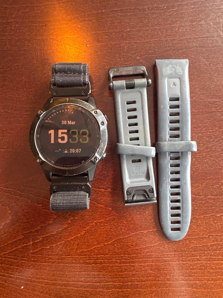 Garmin Fenix 6 Pro met extra bandje en USB-C oplaadkabel, Zwart, Ophalen of Verzenden, Waterdicht, Afstand