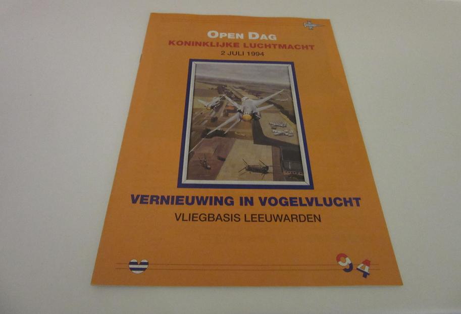Gids open dag Vliegbasis Leeuwarden 1994, Verzamelen, Verzenden, Luchtmacht, Nederland, Overige typen