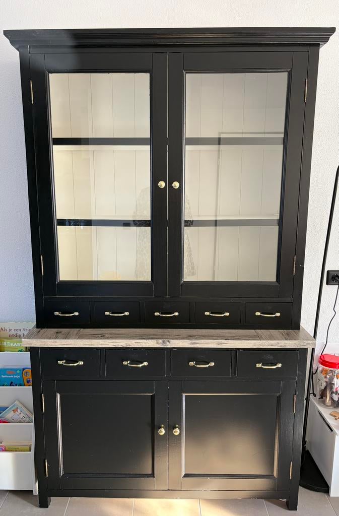 Mooie kast met verlichting, Ophalen, 100 tot 150 cm, Zo goed als nieuw, 150 tot 200 cm