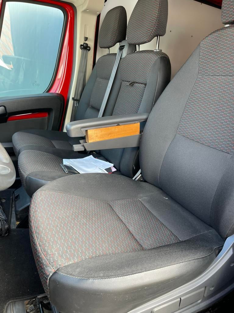 Fiat ducato bekleding stoel en bankje 2021, Ophalen of Verzenden, Fiat, Deur
