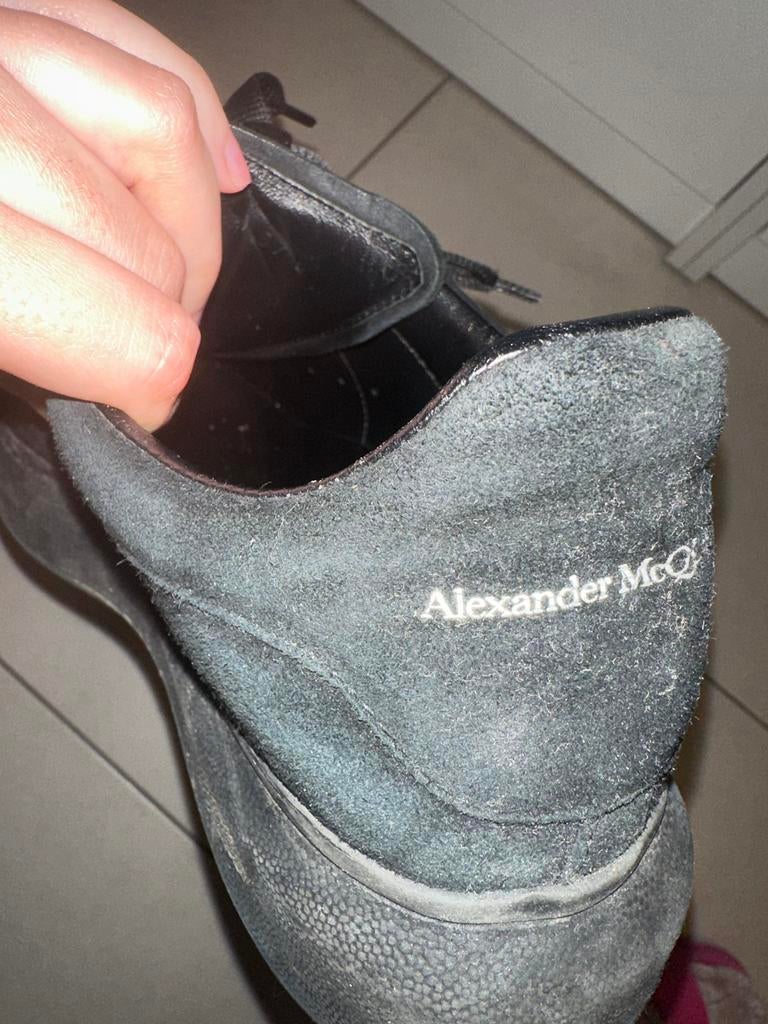 Alexander McQueen Sneakers Zwart, Ophalen, Gedragen, Zwart, Sneakers of Gympen