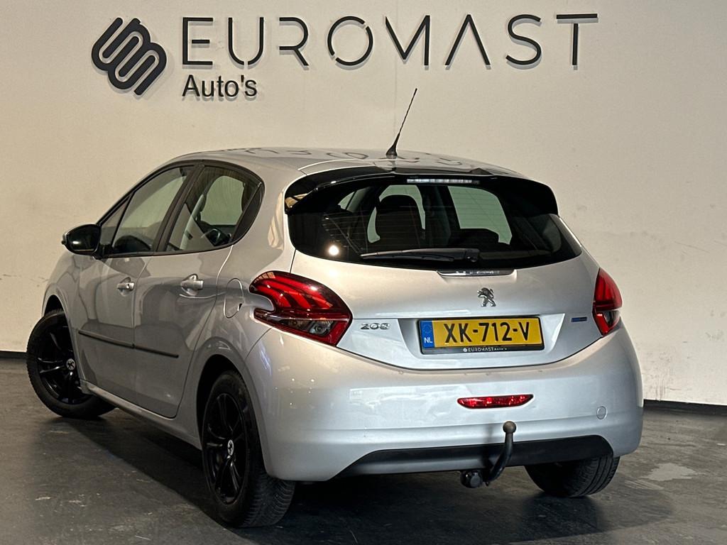 Peugeot 208 1.2 PureTech Active Automaat Airco Cruise Trekha, Stof, Euro 6, 1199 cc, 82 pk