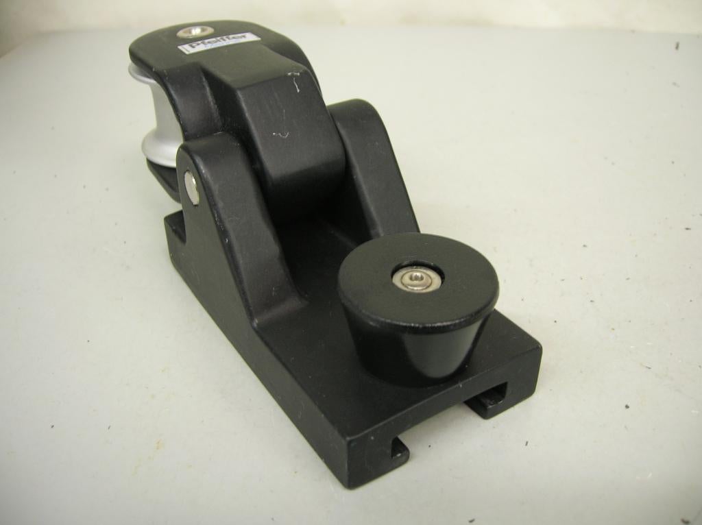 Pfeiffer Genuaslede met schijf voor T - rail 25 x 4 mm, Ophalen of Verzenden, Nieuw, Lijn of Blok