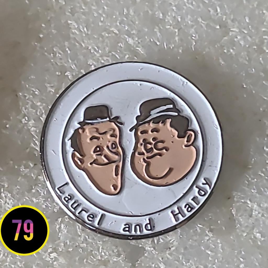 Laurel and Hardy pin, Verzamelen, Verzenden