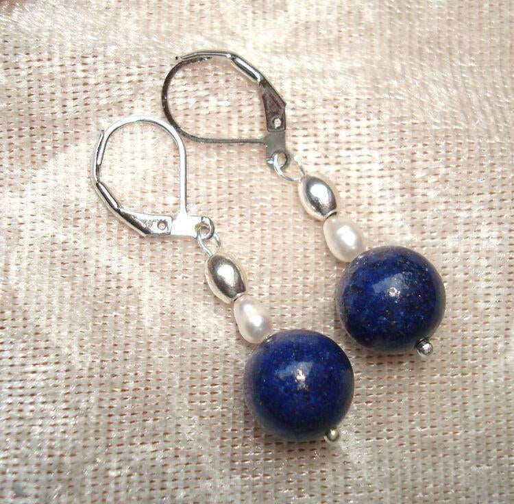Oorbellen van lapis lazuli en pareltjes, Info.adorabeads@gmail.com, Overige materialen, Adorabeads, Blauw
