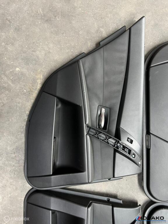 Deurpanelen set zwart leder BMW 5 serie E60 E61, Auto-onderdelen, Gebruikt, Einsteinlaan 5 rijswijk, Bmw, Ophalen of Verzenden