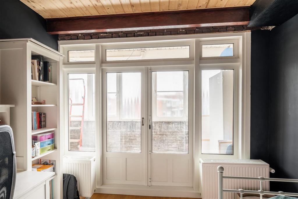 Hemnes bureau met opzetstuk en boekenkast wit, Ophalen, Gebruikt, Bureau