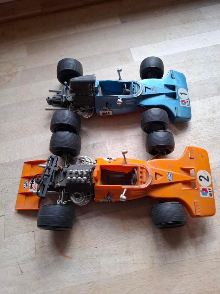 Schuco Auto's: Vintage Raceauto Modellen (2 stuks), Overige merken, Schuco, Gebruikt, 1:50 of kleiner