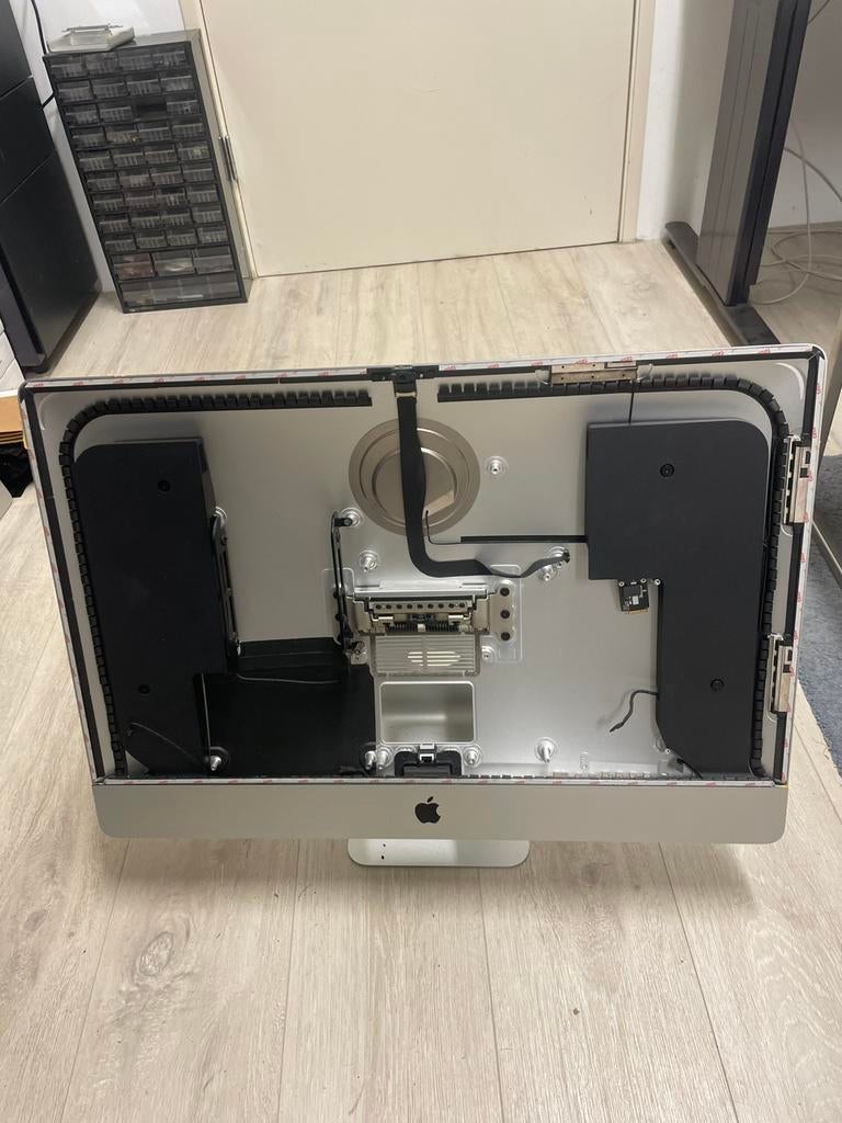 Imac 27 inch behuizingen TEAB, Computers en Software, Apple Desktops, Ophalen of Verzenden, Zo goed als nieuw