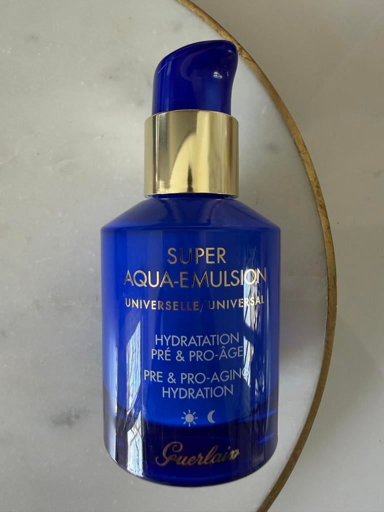 Nieuw Super Aqua-Emulsion Hydratation 50ml, Ophalen of Verzenden, Gebruikt, Gehele gezicht, Verzorging