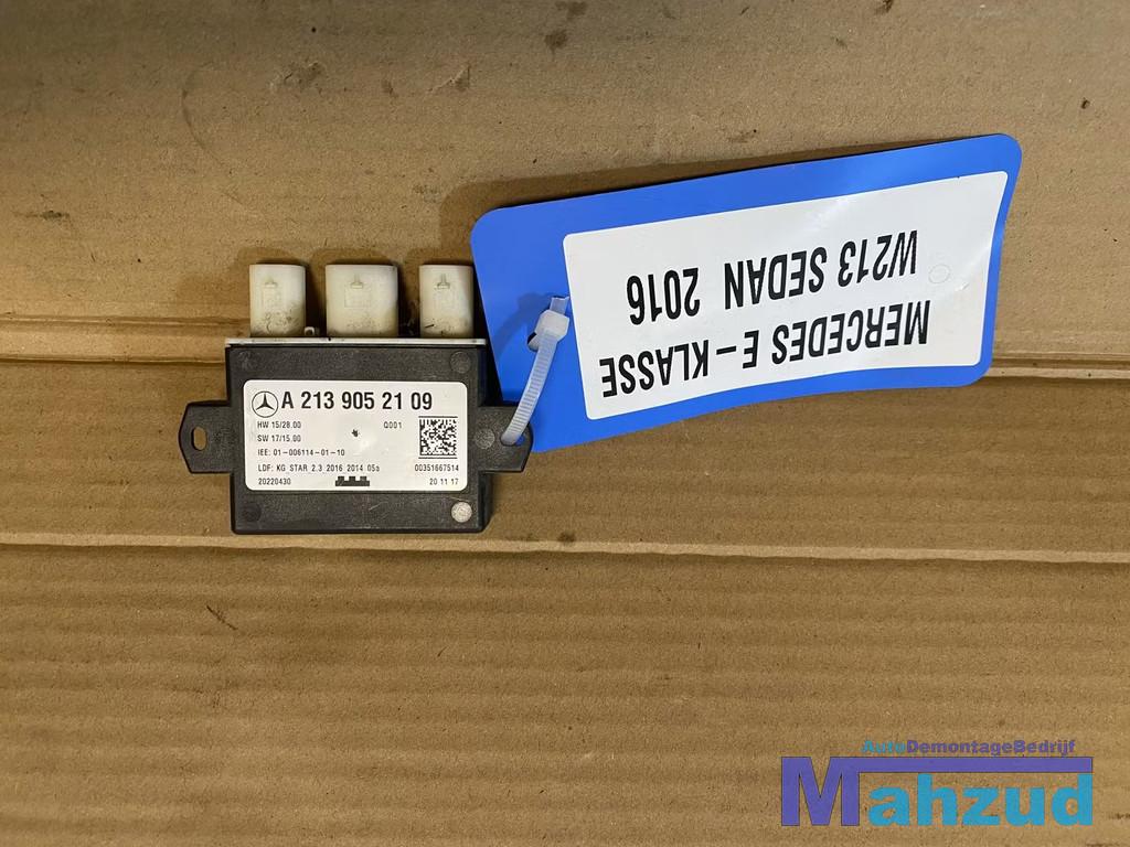 MERCEDES E-KLASSE C-KLASSE W205 W213 Achterklep module A2139, Gebruikt, Mercedes-Benz AG, Deur, Mercedes-Benz
