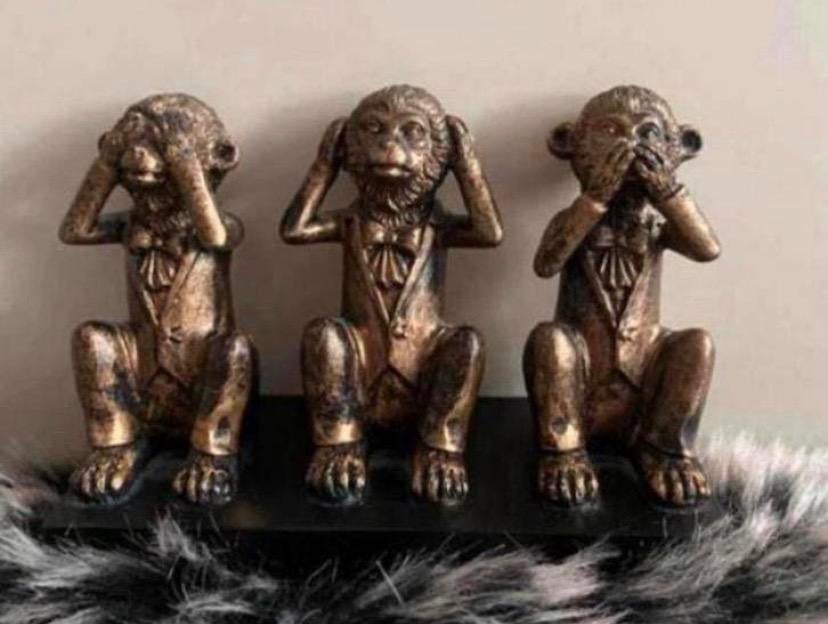 Apen beeldje / goudkleur met zwart, Verzamelen, Beelden en Beeldjes, Verzenden, Nieuw, Dier