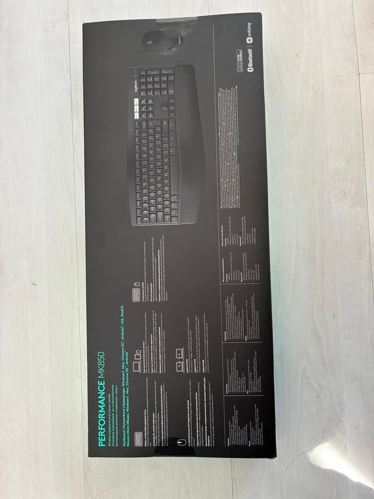 Logitech Performance MK850 toetsenbord en muis (nieuwe), Computers en Software, Toetsenborden, Toetsenbord en muis-set, Nieuw