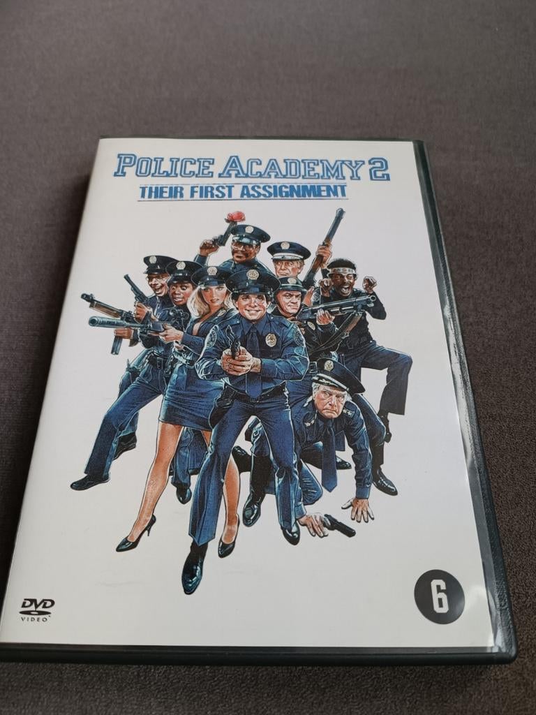 Police Academy 2 - dvd, Alle leeftijden, Ophalen of Verzenden, Zo goed als nieuw, Actiekomedie