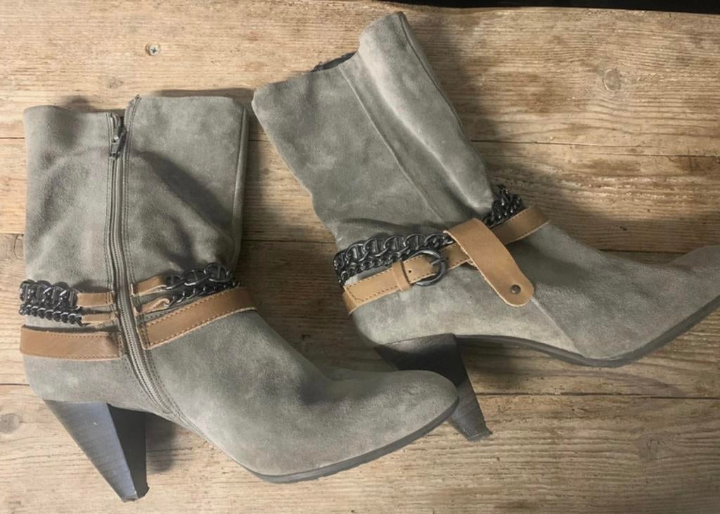 Cellini haklaarzen, Kleding | Dames, Schoenen, Ophalen of Verzenden, Zo goed als nieuw