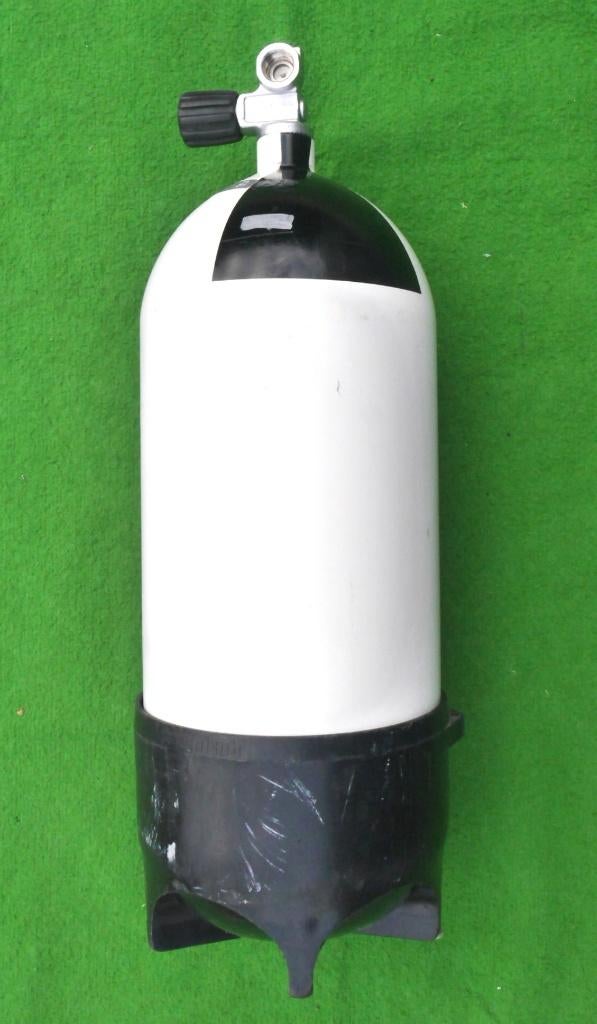 Duikfles met garantie! - 12 liter, 230 bar, "Bommetje", Watersport en Boten, Duiken, Ophalen of Verzenden, Zo goed als nieuw, Duikfles