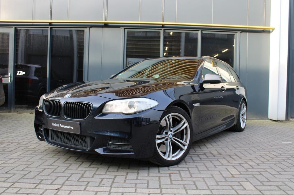 BMW 5-Serie 3.0 M550d Touring Xdrive AUT 2012 Zwart, Auto's, BMW, Bedrijf, 5-Serie, Diesel, D, Stationwagon, Automaat, Geïmporteerd