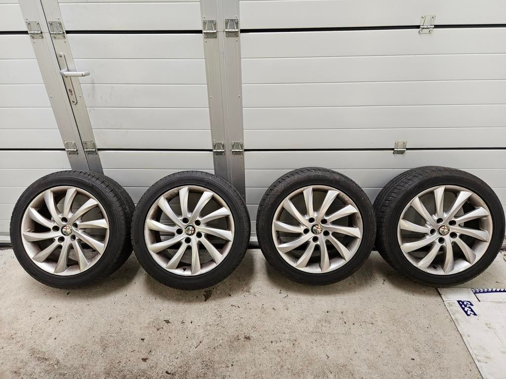 Alfa Romeo Giulietta 17 inch 5x110 zomerbanden, Ophalen, Gebruikt, 17 inch, Personenwagen