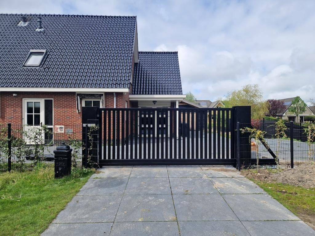 Lamellen schuifpoort of draaipoort incl montage, Tuin en Terras, Ophalen, Schuifpoort, Nieuw, 200 cm of meer
