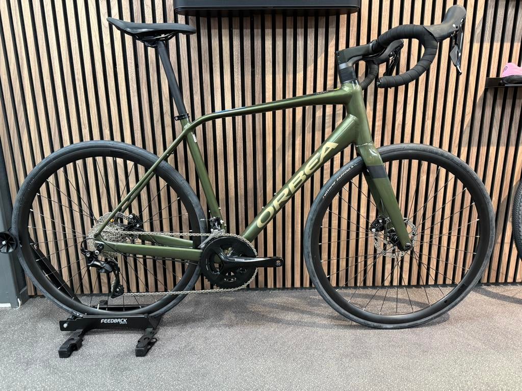 Orbea avant h30 shimano 105 maat 55