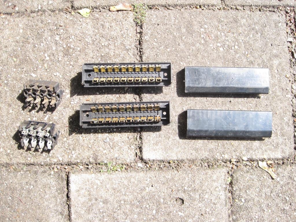 Zekeringkastjes 2 modellen voor Renault 4 R4, Ophalen of Verzenden, Gebruikt