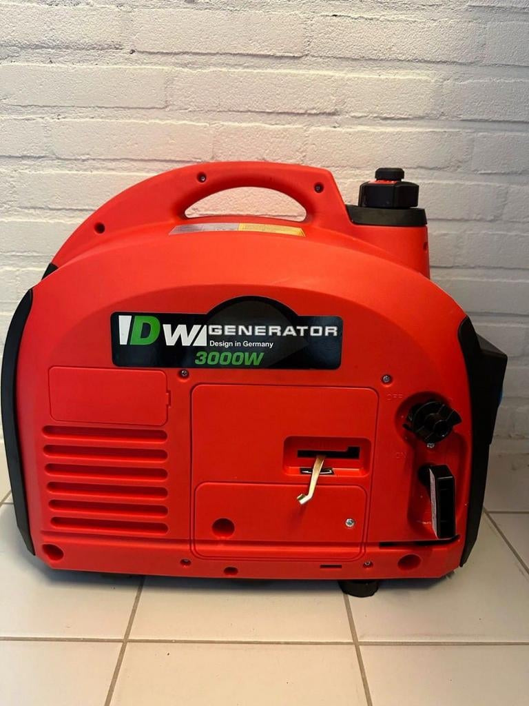 Aggregaat/generator camping 3000w nieuw gratis bezorging, Benzine, Nieuw, Ophalen of Verzenden, Geluidgedempt