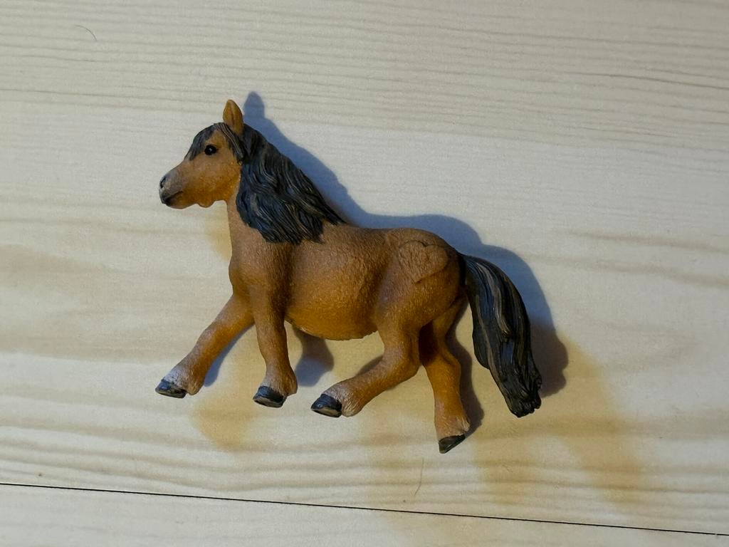 Schleich Shetlander Pony - nieuwstaat!, Ophalen of Verzenden, Zo goed als nieuw
