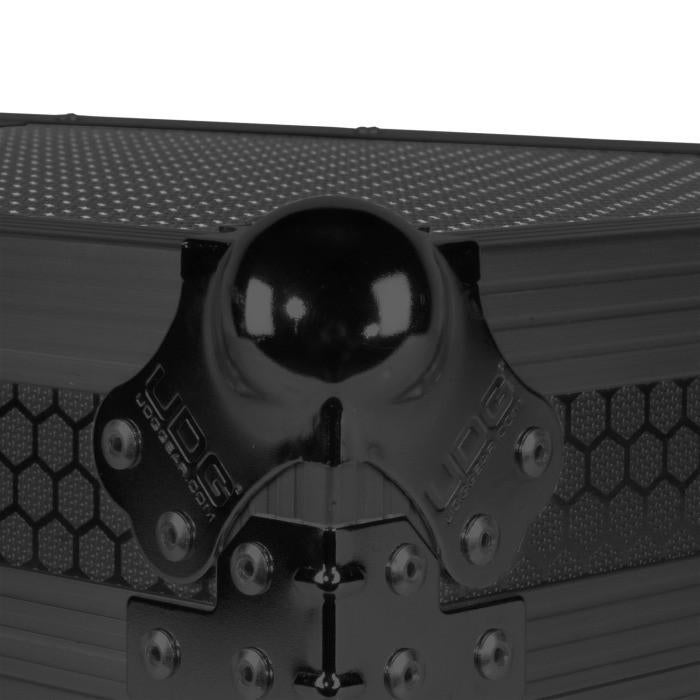 UDG Ultimate Flight Case Black Plus voor Pioneer DDJ-REV7, ., Nieuw, ., Flightcase