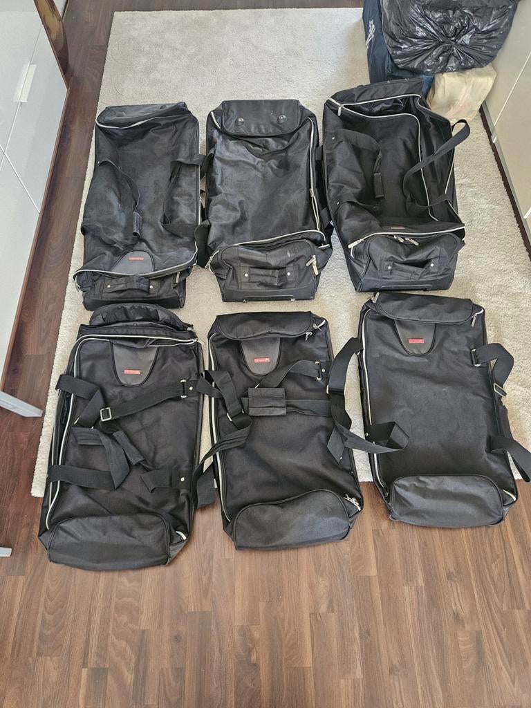 Volkswagen Passat Variant B8 Carbags, Gebruikt, Hard kunststof, 70 cm of meer, 55 cm of meer