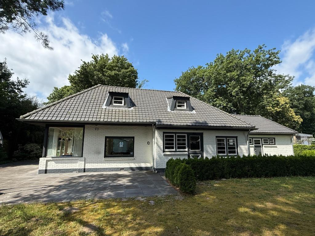 Prachtige recreatievilla op 1000m2 eigen grond in Harderwijk, Gelderland, 3 slaapkamers