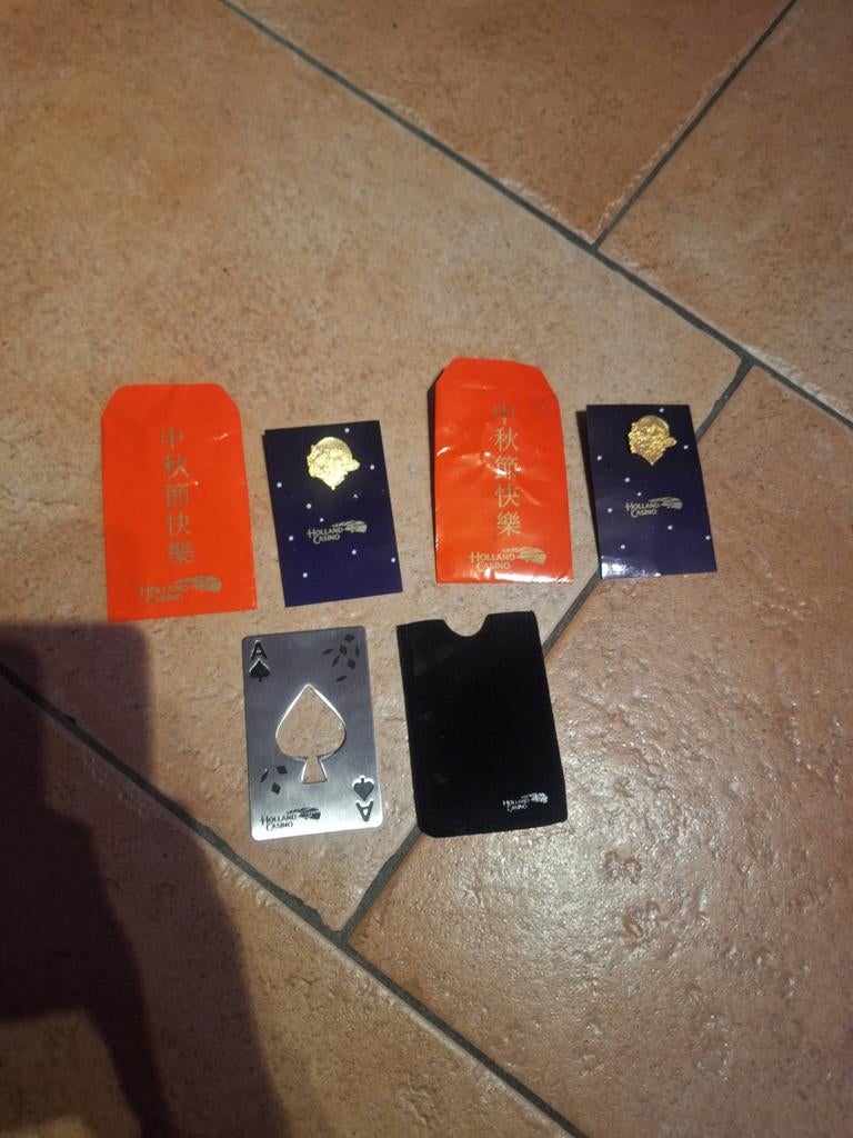 Flessenopener & Pins Holland Casino, Ophalen of Verzenden