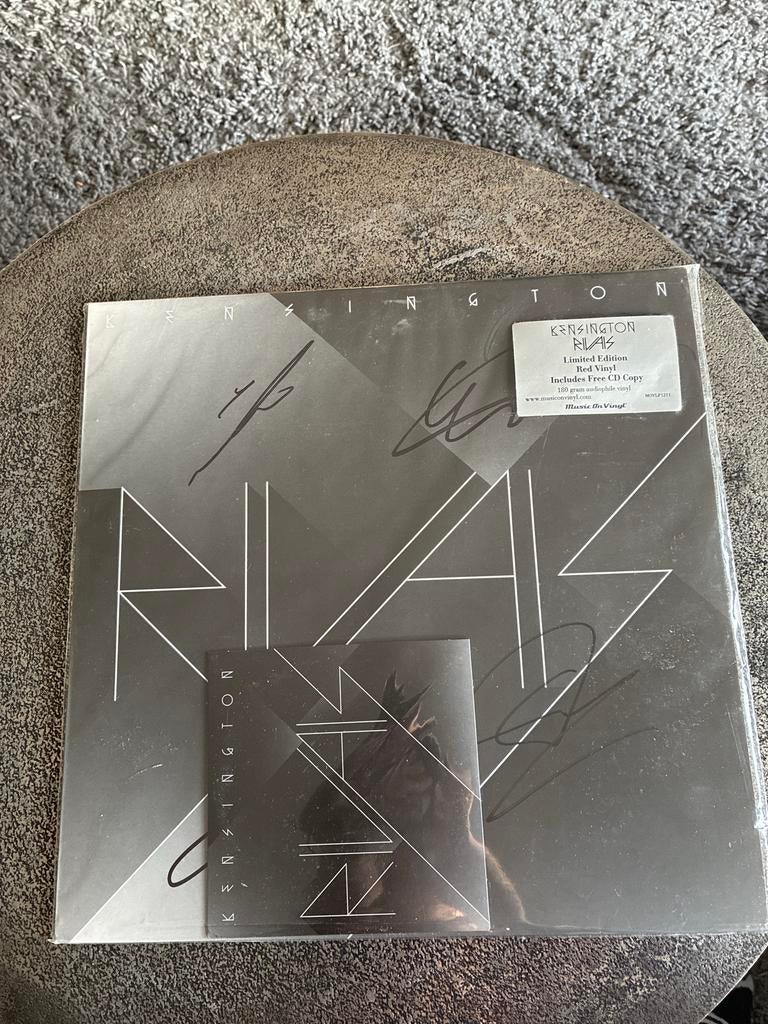 Kensington Rivals Gesigneerd Vinyl - Limited Edition, Ophalen of Verzenden, Nieuw in verpakking, 12 inch, Alternative