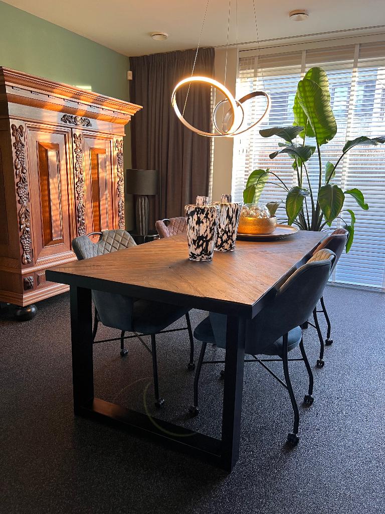 Tafel, Huis en Inrichting, Tafels | Eettafels, Ophalen, 50 tot 100 cm, Zo goed als nieuw, 150 tot 200 cm