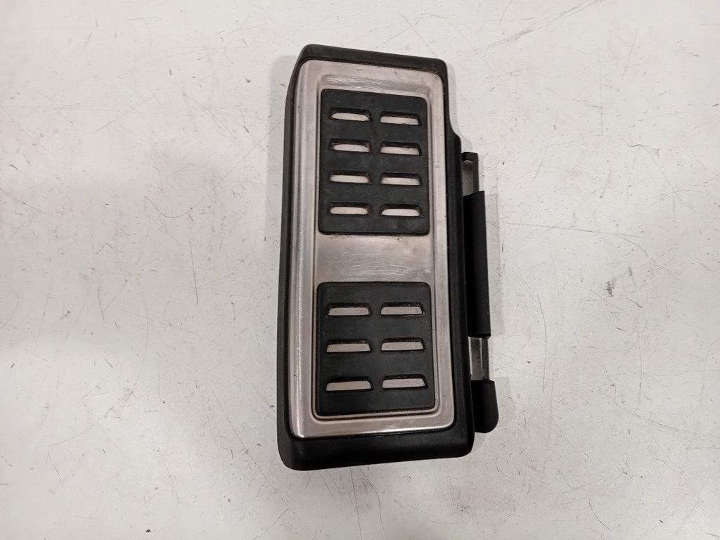 Pedalenset Volkswagen Golf, Auto-onderdelen, Onderdelen@venauto.nl, Van der Ven Autorecycling B.V., Gebruikt, Ettenseweg 76, 4706 PB Roosendaal, The Netherlands