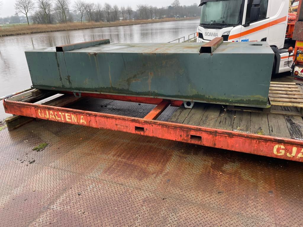 Ijzeren  frame/ brug, Ophalen, Gebruikt, ?, IJzer