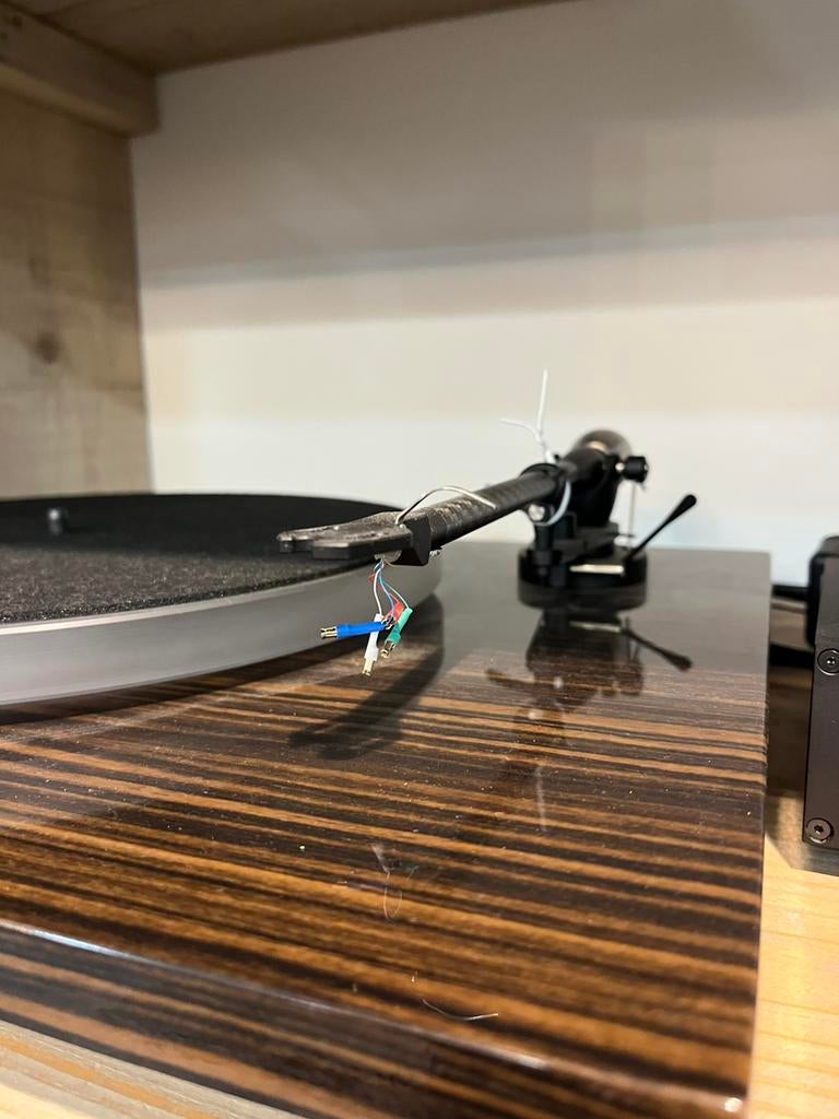 Auris Blues platenspeler, Auris, Info@mister-hifi.nl, Zo goed als nieuw, Platenspeler