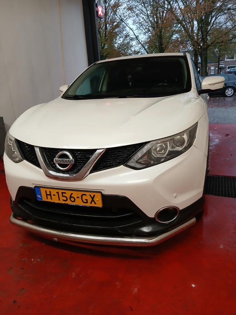 Nissan Qashqai 1.2 Dig-t 85KW 2WD 2014 Wit, Auto's, Voorwielaandrijving, 4 cilinders, Wit, Handgeschakeld