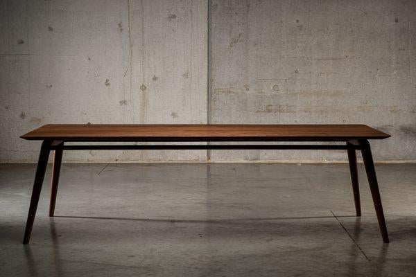 Pitcher tafel notenhout, Ophalen, 50 tot 100 cm, Overige vormen, Minder dan 50 cm