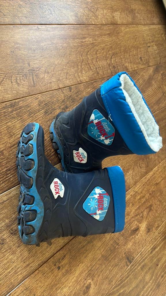 Kinder Laarzen maat 28 / 29, Sport en Fitness, Skiën en Langlaufen, Overige merken, 100 tot 140 cm, Snowboots, Ophalen of Verzenden