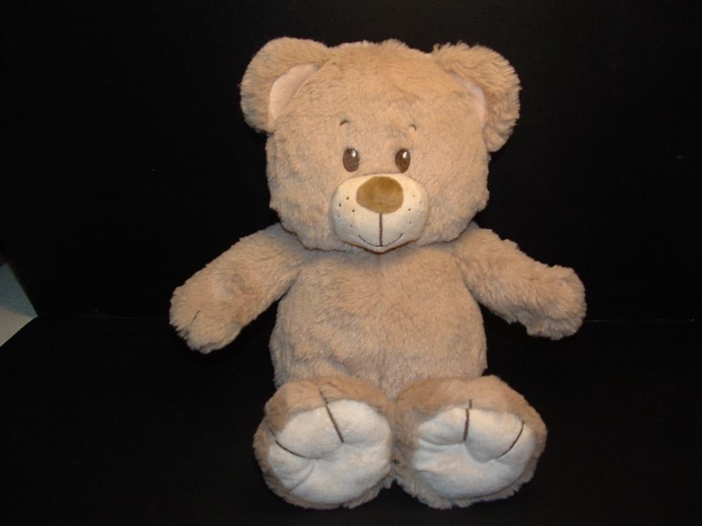 TIAMO BEER PLUCHE BEIGE MET VELOURS CREMEKLEURIG, Ophalen of Verzenden, Nieuw, Overige typen