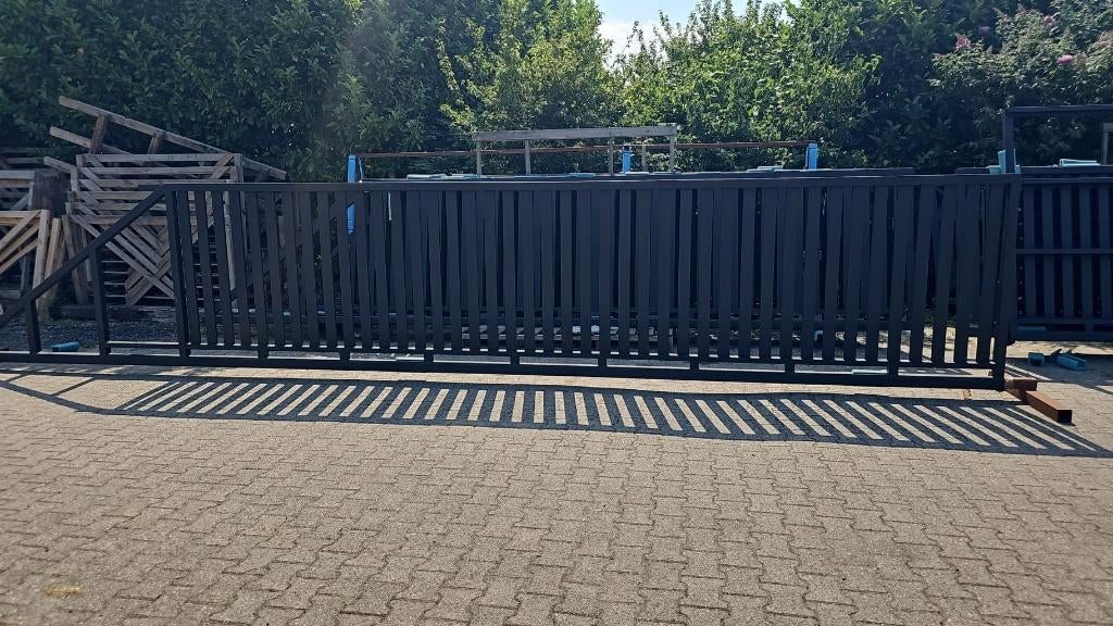 Nieuw bij ons schuifpoort ´Sydney´600x150cm compleet!, Met poort, Nieuw, IJzer, Spijlenhekwerk